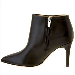 New Clark Dinah Bootie